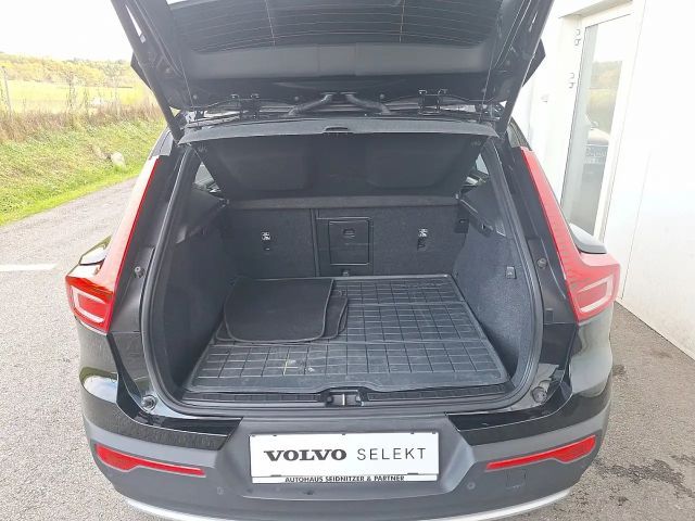 Volvo XC40 AWD Core