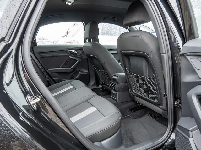 Audi A3 1.5 TFSI S-Line S-Tronic Sedan