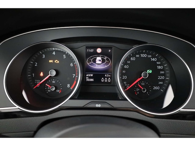 Volkswagen Passat 1.5 TSI Business Variant