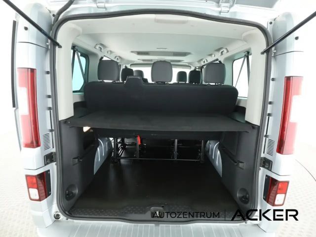 Renault Trafic Blue Combi Evolution