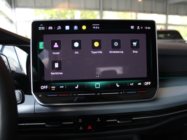 Volkswagen Golf 2.0 TDI DSG Golf VIII Variant