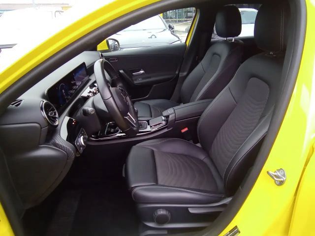 Mercedes-Benz A 160 Hatchback Style