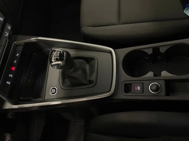 Audi A3 30 TDI Sedan