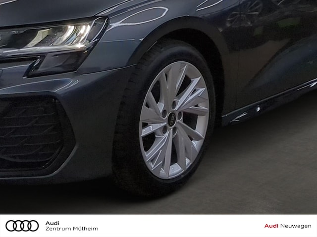 Audi A3 30 TFSI S-Line S-Tronic Sedan