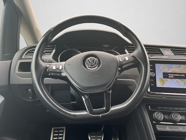 Volkswagen Touran 1.5 TSI IQ.Drive