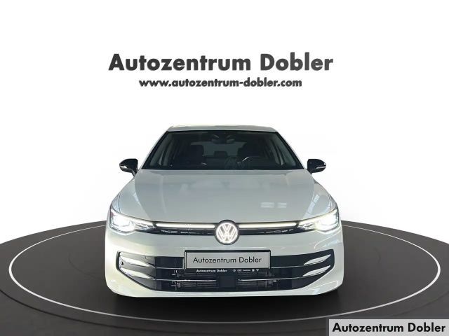 Volkswagen Golf 1.5 TSI Golf VIII IQ.Drive