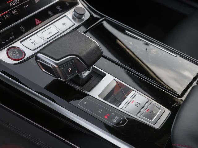 Audi S8 4.0 TFSI Quattro