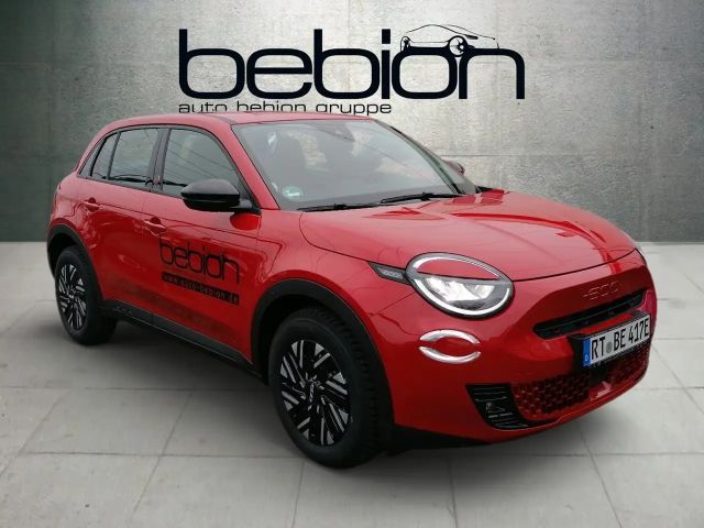 Fiat 600e e PDC LED KlimaA SpurH AUT