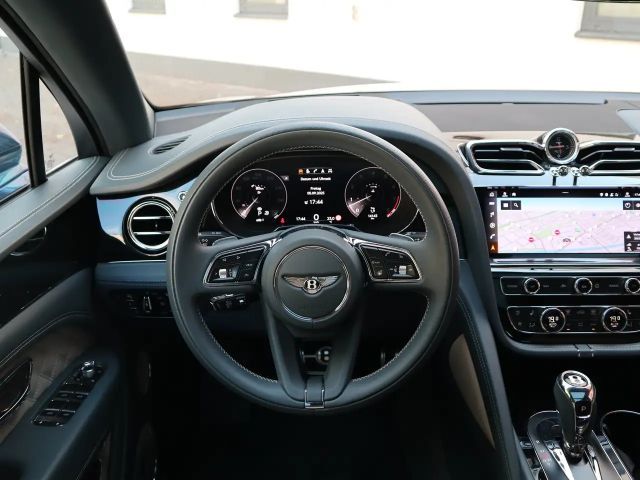 Bentley Bentayga V8