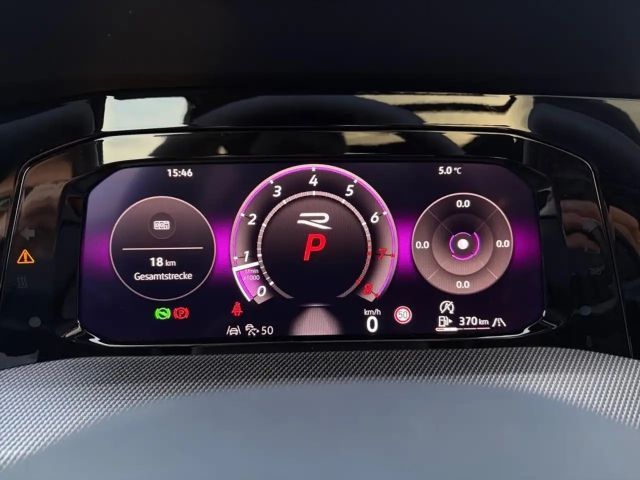 Volkswagen Golf 2.0 TSI Golf VIII Variant