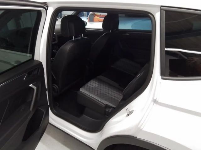 Volkswagen Tiguan Allspace DSG R-Line