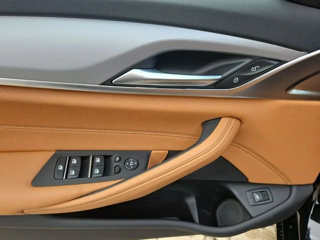 BMW 530 530i Touring xDrive