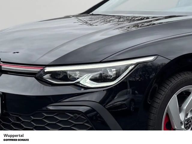 Volkswagen Golf GTI e-Golf