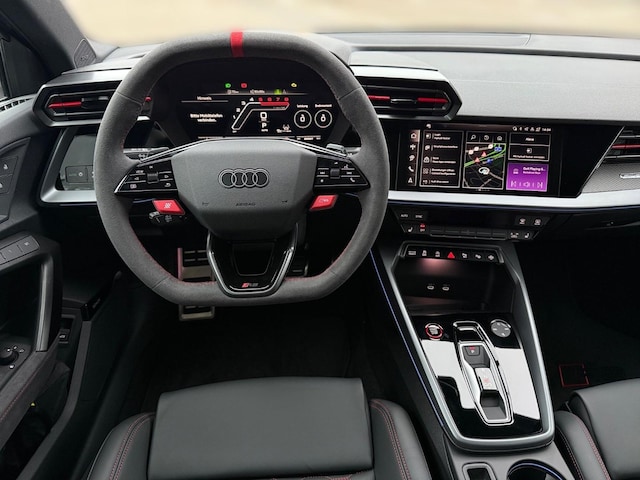 Audi RS3 Quattro S-Tronic Sedan