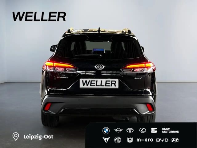 Toyota Corolla Cross Hybride Team D