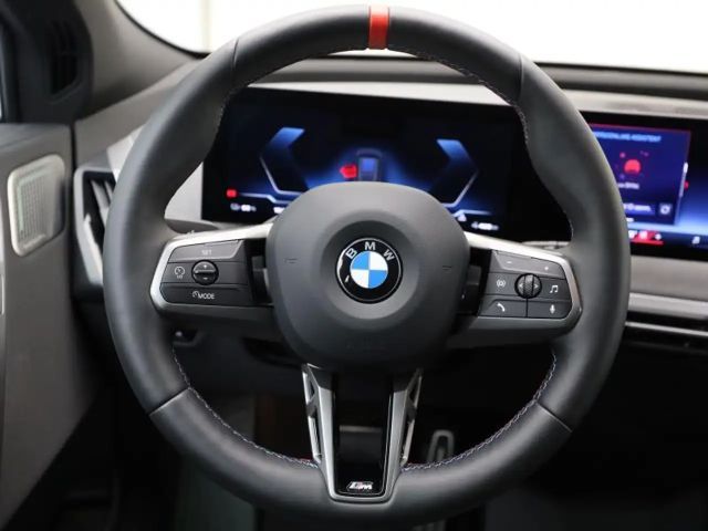 BMW iX M70
