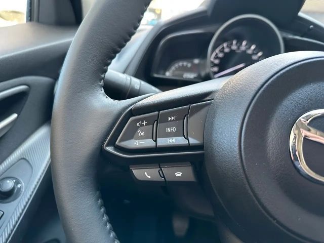 Mazda 2 Lim. Center-Line Klima, Sitzhzng, Parksensor