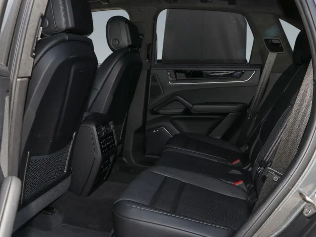 Porsche Cayenne E-Hybrid Turbo