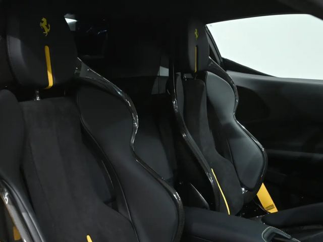 Ferrari SF90 Stradale