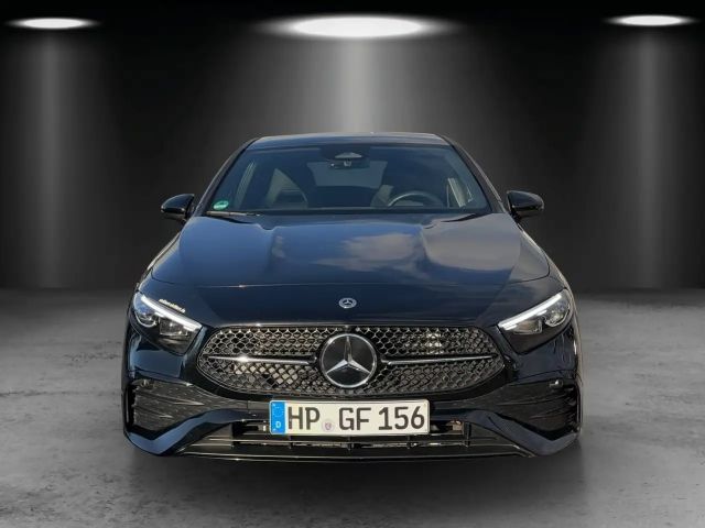 Mercedes-Benz A 200 AMG Line Hatchback