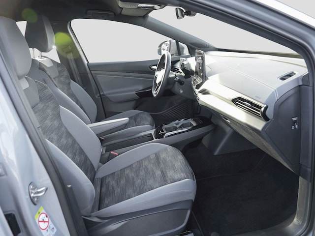 Volkswagen ID.5 150 kW 77 KWh Pro