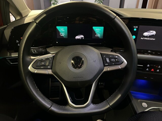 Volkswagen Golf Life