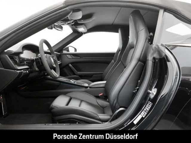 Porsche 992 Cabrio Carrera