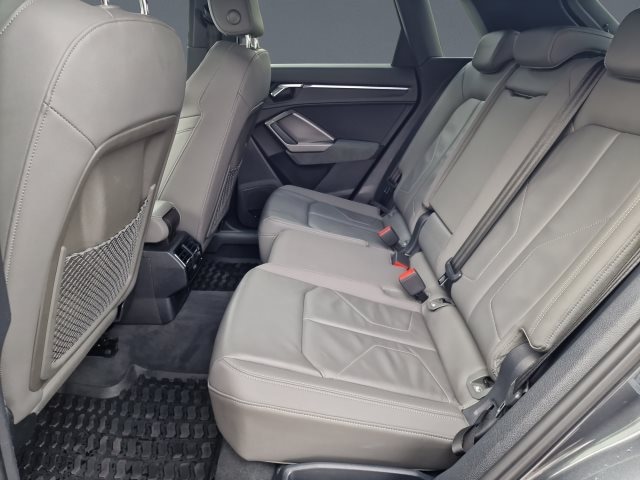 Audi Q3 35 TDI S-Tronic