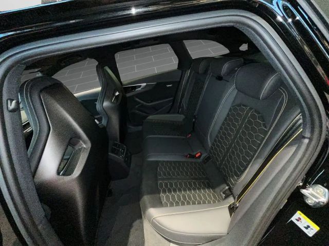 Audi RS4 Avant