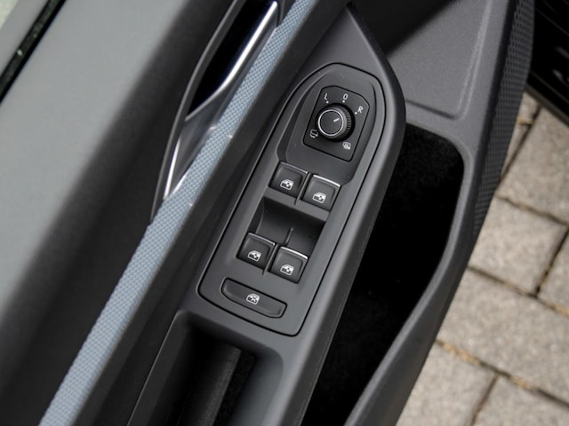 Volkswagen Golf 1.5 TSI Golf VIII