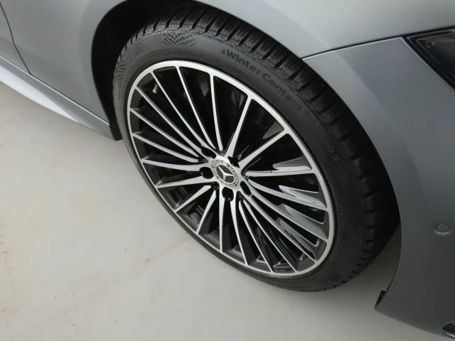 Mercedes-Benz C 300 AMG Line Sedan