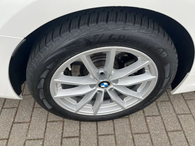 BMW 320 320d M-Sport Touring