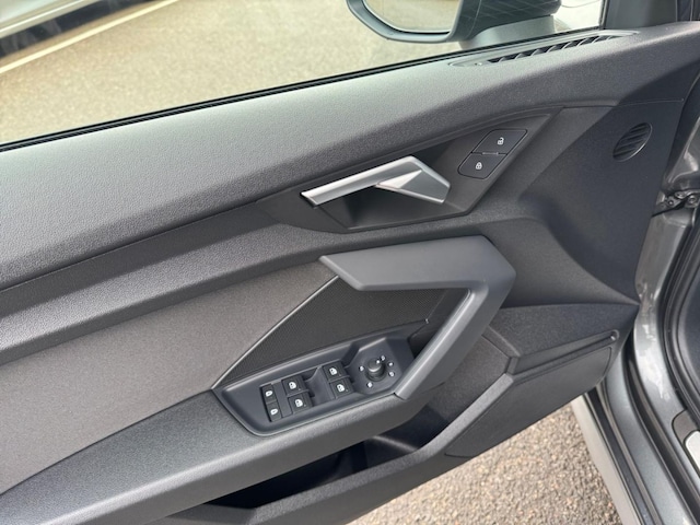 Audi A3 30 TFSI S-Line S-Tronic Sportback