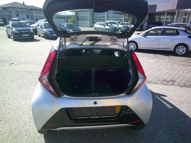 Toyota Aygo Play VVT-i X-play