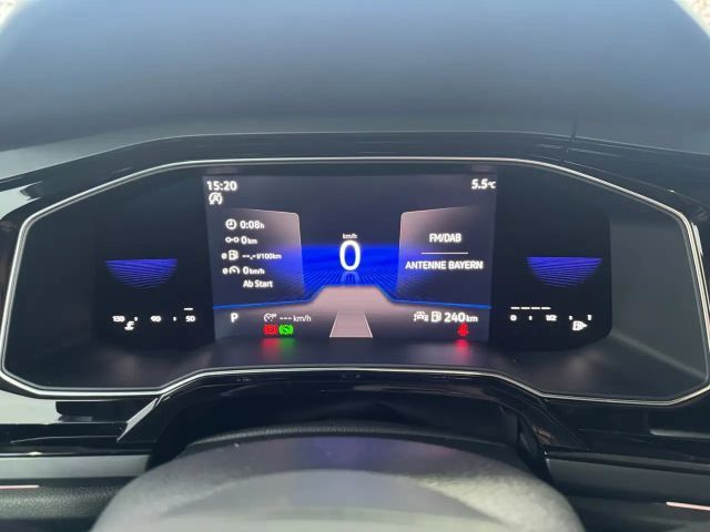 Volkswagen Taigo 1.0 TSI DSG R-Line