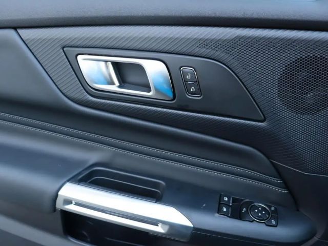 Ford Mustang Fastback GT 5.0 V8