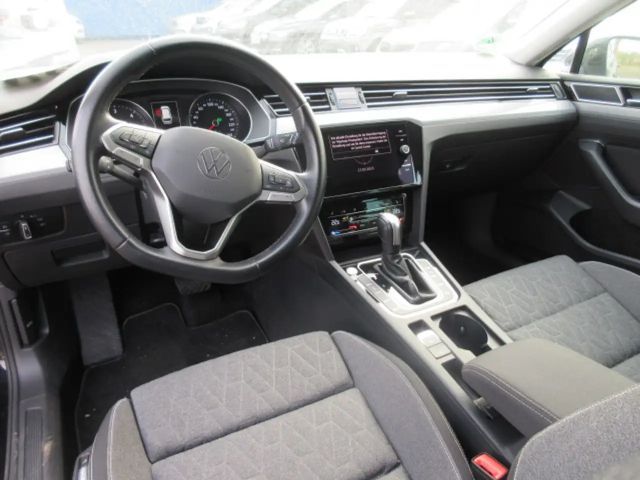 Volkswagen Passat 2.0 TDI Business DSG Variant