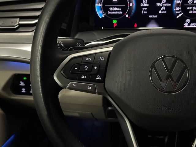 Volkswagen Multivan Lang Style T7