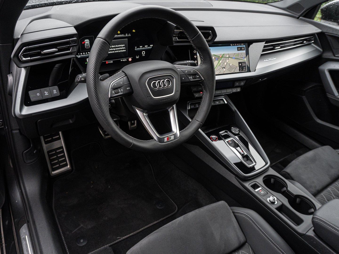 Audi S3 Quattro S-Tronic Sedan Sportback