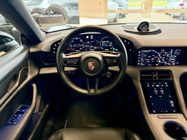 Porsche Taycan Performance Plus