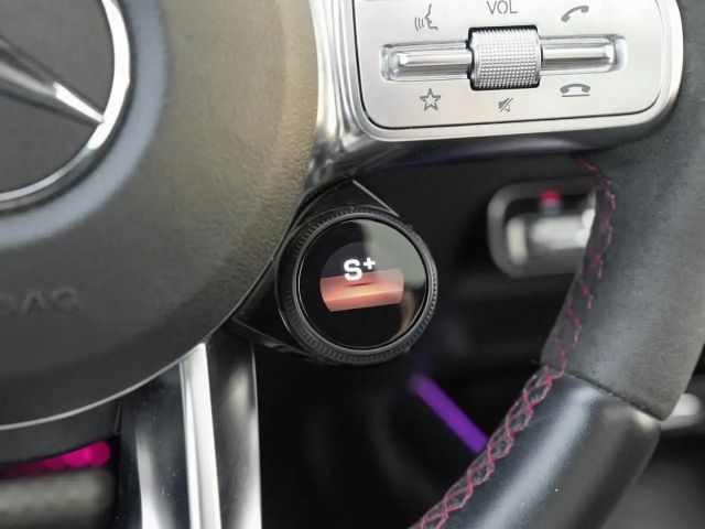 Mercedes-Benz A 35 AMG 4MATIC AMG Line