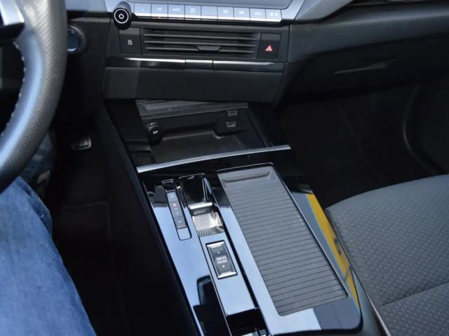 Opel Astra 1.5 CDTI Edition