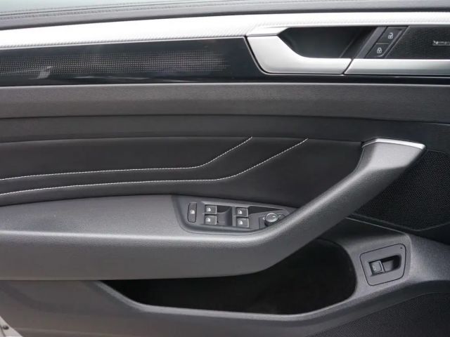 Volkswagen Arteon 2.0 TDI R-Line