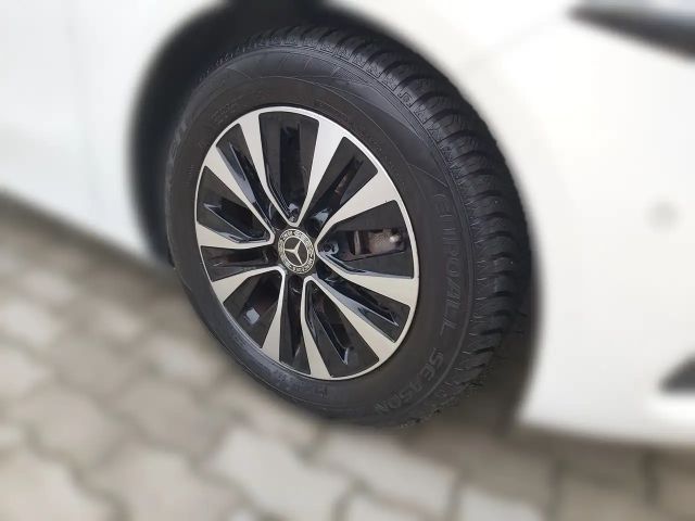 Mercedes-Benz A 180 A 180 d Style