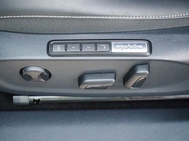 Volkswagen ID.7 IQ.Drive Pro Tourer