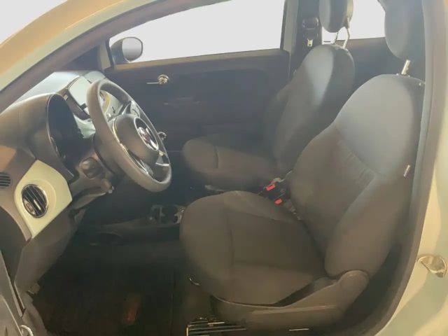 Fiat 500 1.0 Hybrid + Ganzjahresreifen