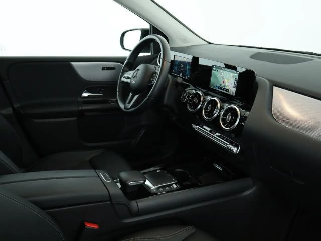 Mercedes-Benz B 180 B 180 d Style