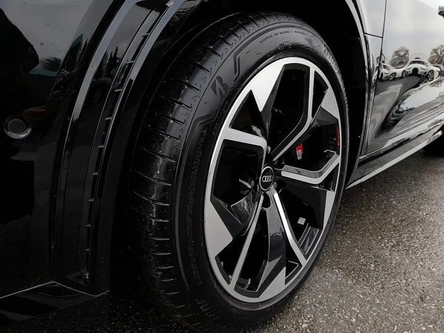 Audi e-tron Quattro S-Line