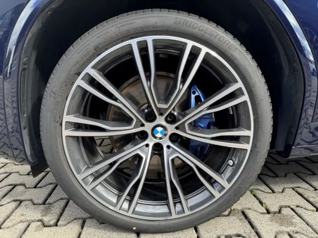 BMW X4 i NP: 100.980€ Sommer21'' Pano AHK Laser H/K HUD A