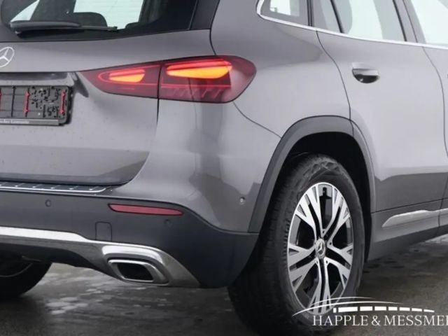 Mercedes-Benz GLA 250 4MATIC Progressive